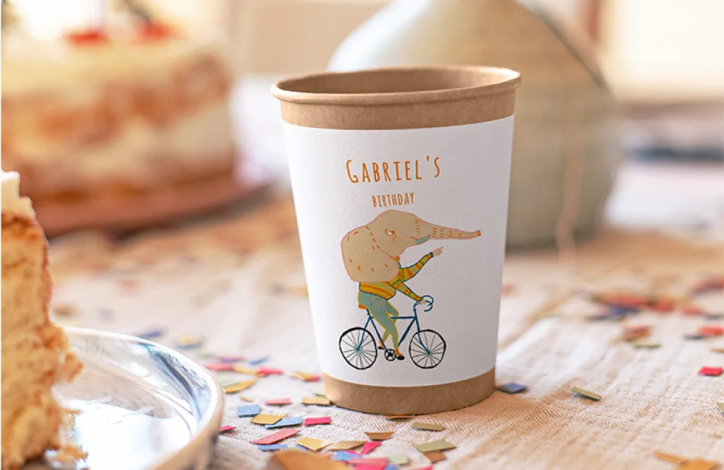 Paper cups
