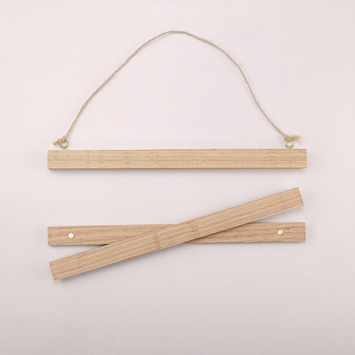 Oak poster holder